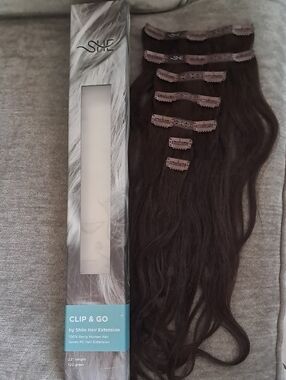 She by JOURNEYS Clip & Go Clip-In Hair Extensions - Dark BrownExtensión. 22"